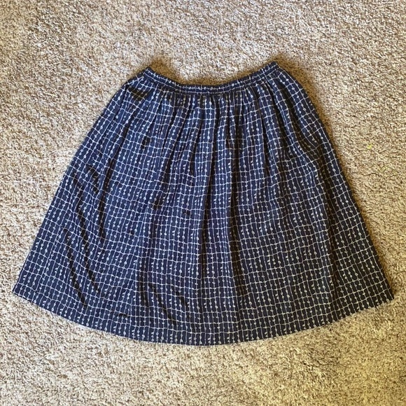 Leslie Faye Printed A-Line Skirt - Picture 2 of 12